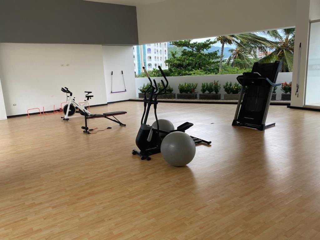 Magnifico Apartamento Con Vista Y Salida Al Mar ซันตามาร์ตา ภายนอก รูปภาพ